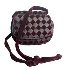Vintage Vanessa Maroon Velvet Woven Purse Evening‎ Shoulder Bag